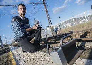 Depuis Toulouse, Intesens transforme rails et tuyaux en objets connectés