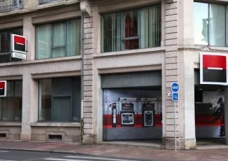 A quels profils la Société Générale ouvre-t-elle ses guichets à Toulouse ?