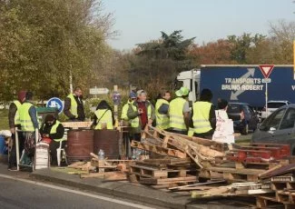 Une semaine de contestation pour les « gilets jaunes »