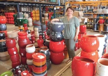 Aux Poteries d'Albi, la terre est façonnée à la main depuis six générations 