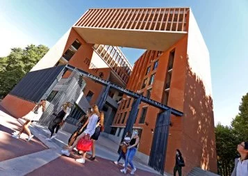 Comment la Toulouse School of Economics s'adapte-elle à la réforme du Bac ?