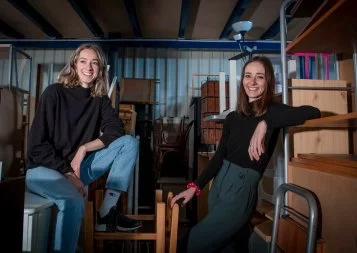 Avec Bobby, elles sauvent les meubles