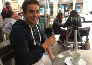 Comment un Toulousain est-il devenu le prof d'anglais le plus célèbre de France ?