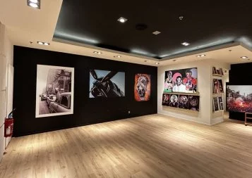 Hellocom, une boutique dédiée à la reproduction d'œuvres d'art à Odysseum