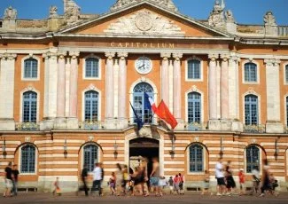 Toulouse promue parmi les villes de France où il fait bon travailler