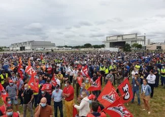 Airbus : 5000 salariés assistent à la présentation du PSE