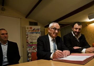 Cemex et Pierre Fabre se lancent dans la compensation locale des émissions carbone