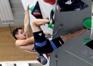 Escalade, ça grimpe fort