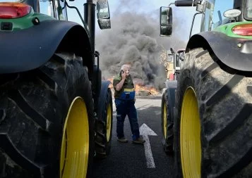 Crise agricole. Les tracteurs toujours sous pression 