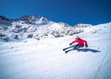 L'Andorre et ses domaines skiables investissent toujours plus dans l'or blanc
