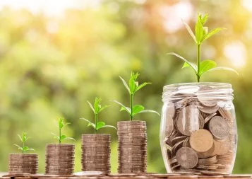 Pourquoi comparer les taux de crédits à la consommation en ligne ?