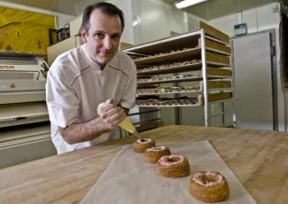 Un Toulousain invente le French Donut, version française du Cronut