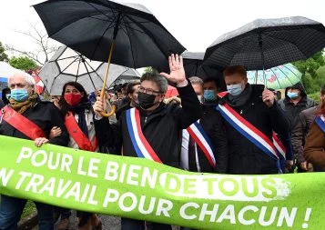 Jean-Luc Melenchon choisit l'Aveyron pour lancer ses meetings en plein air