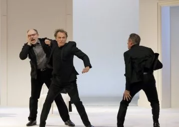 Théâtre à Odyssud : « Art »