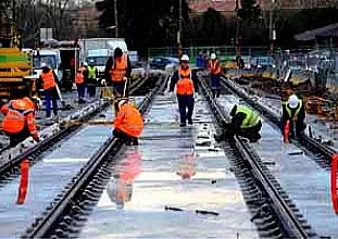 Pour le tramway de Toulouse, à chacun son bilan