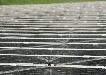  Sunibrain, l'as du refroidissement des panneaux solaires, lève des fonds 