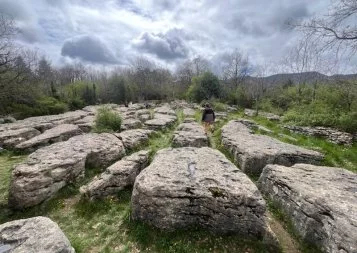 Dans les secrets et les dédales du Quercorb